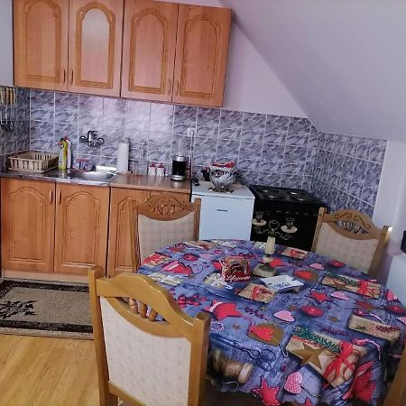 Apartman Julijaana Apartamento Nova Varoš Exterior foto